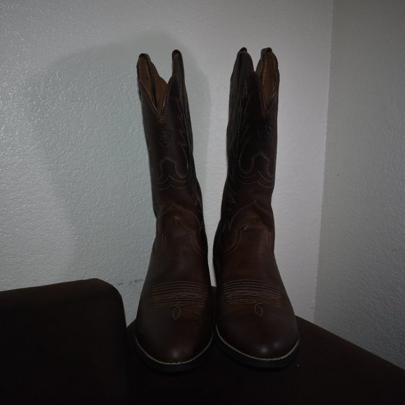 Heritage R Toe Distressed Brown Western Boot Size 11B - Picture 3 of 10